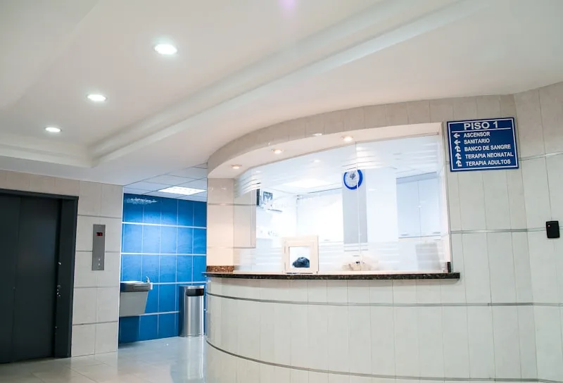 Modern cosmetic surgery facility in Bangkok