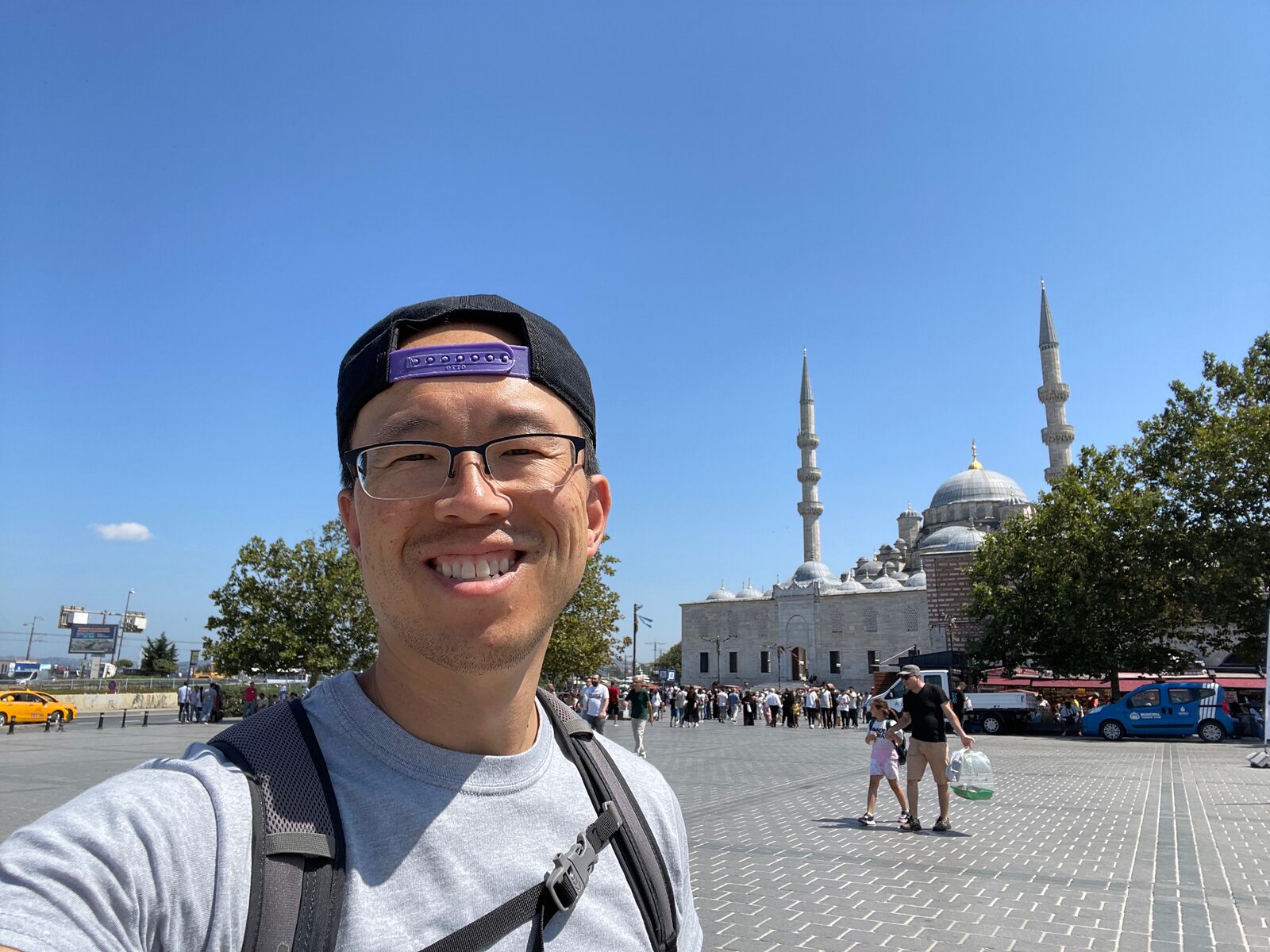 Joe in front of the New Mosque in Istanbul on a clear sunny day